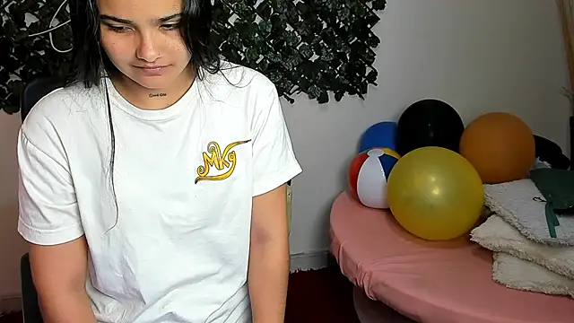 DestinyHills online show from June 2026 12:02:01 PM