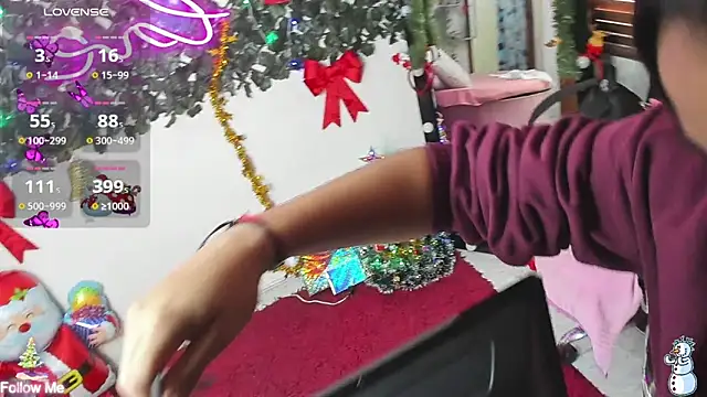 DestinyHills online show from December 2025 12:44:02 PM