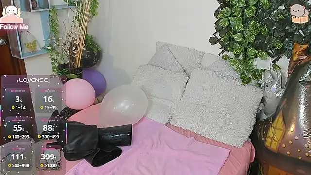 DestinyHills online show from February 2026 01:55:01 PM