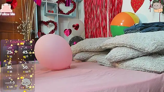 DestinyHills online show from February 2026 12:24:02 PM