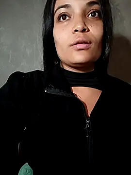  Estrellita  online show from March 2026 05:47:01 PM