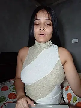  Estrellita  online show from June 2026 05:11:01 PM