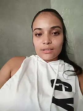  Estrellita  online show from May 2026 06:52:02 PM
