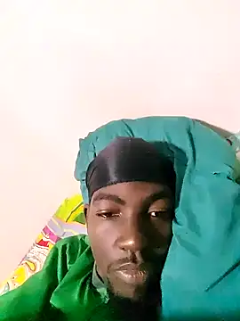 Snapshot of El_tulp3nn chatting on October 2025 05:25:02 PM El tulp3nn online show from October 2025 05:25:02 PM