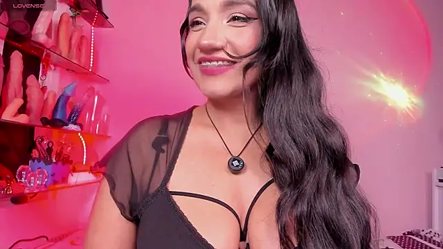 christymilkk online show from October 2025 02:13:02 AM