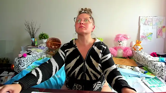 IamYourNarcotic online show from April 2026 01:56:01 PM