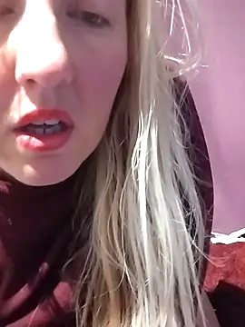 Snapshot of Mllesha74000 chatting on December 2025 07:08:02 PM Mllesha74000 online show from December 2025 07:08:02 PM