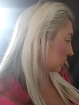 Snapshot of Mllesha74000 chatting on October 2025 11:23:01 AM Mllesha74000 online show from October 2025 11:23:01 AM