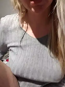 Mllesha74000 online show from January 2026 07:18:01 PM