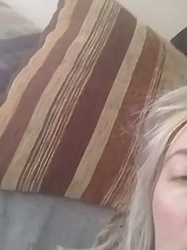 Snapshot of Mllesha74000 chatting on March 2025 02:56:02 PM Mllesha74000 online show from March 2025 02:56:02 PM