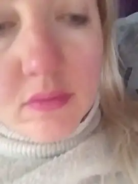 Snapshot of Mllesha74000 chatting on March 2025 04:47:01 PM Mllesha74000 online show from March 2025 04:47:01 PM