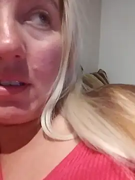 Snapshot of Mllesha74000 chatting on November 2025 06:45:01 PM Mllesha74000 online show from November 2025 06:45:01 PM