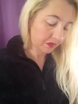 Snapshot of Mllesha74000 chatting on December 2025 01:43:02 PM Mllesha74000 online show from December 2025 01:43:02 PM