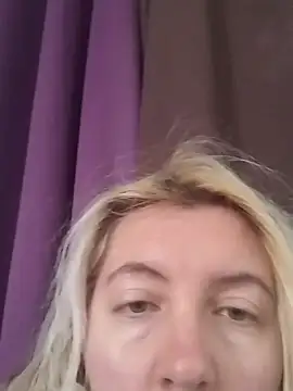 Snapshot of Mllesha74000 chatting on January 2025 12:23:01 PM Mllesha74000 online show from January 2025 12:23:01 PM