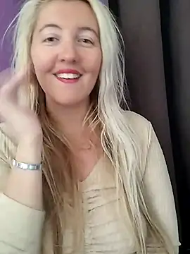 Snapshot of Mllesha74000 chatting on October 2025 01:36:01 PM Mllesha74000 online show from October 2025 01:36:01 PM