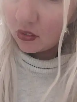 Snapshot of Mllesha74000 chatting on February 2025 03:45:02 PM Mllesha74000 online show from February 2025 03:45:02 PM