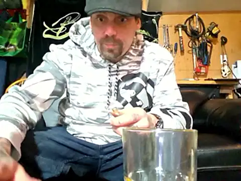 canadacockinme online show from October 2025 11:22:02 AM