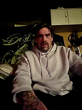 canadacockinme online show from November 2025 10:19:02 AM