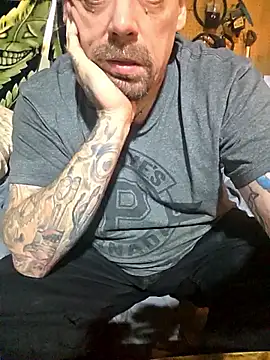 canadacockinme online show from October 2025 03:30:01 PM