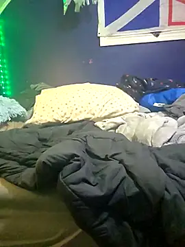 canadacockinme online show from December 2025 08:13:02 AM