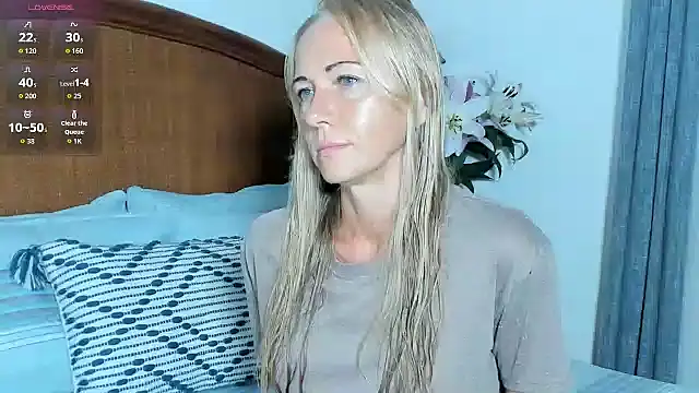 Christine 35 online show from June 2026 10:49:02 AM