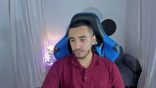 Snapshot of Nick_Moca chatting on December 2024 02:47:01 AM Nick Moca online show from December 2024 02:47:01 AM