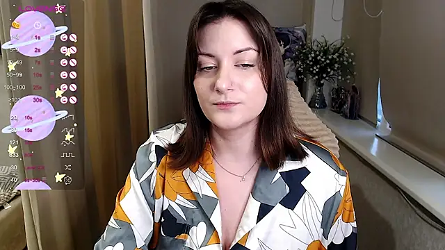 elise sweet online show from September 2025 12:04:01 AM