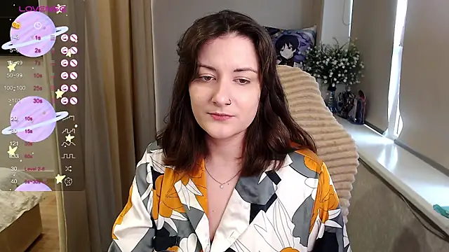 elise sweet online show from October 2025 02:59:02 AM