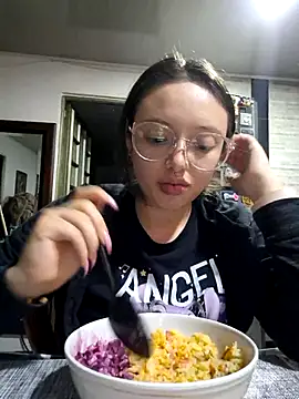 linda-schmidt online show from February 2026 11:26:01 PM