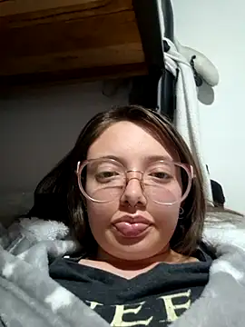 linda-schmidt online show from November 2025 02:01:02 AM