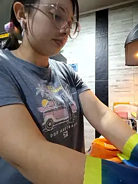 linda-schmidt online show from January 2026 01:31:01 AM