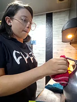 linda-schmidt online show from November 2025 11:19:02 PM