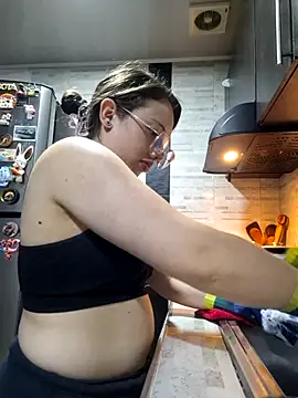 linda-schmidt online show from November 2025 08:12:01 PM