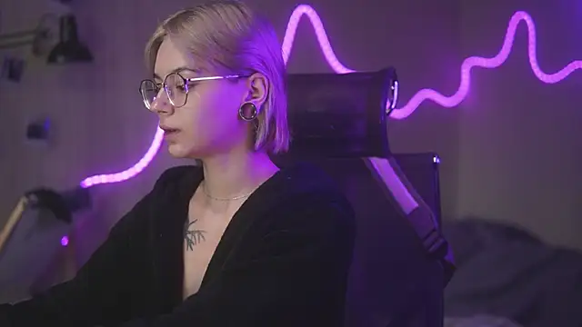alyssa sweet online show from May 2026 03:02:02 AM