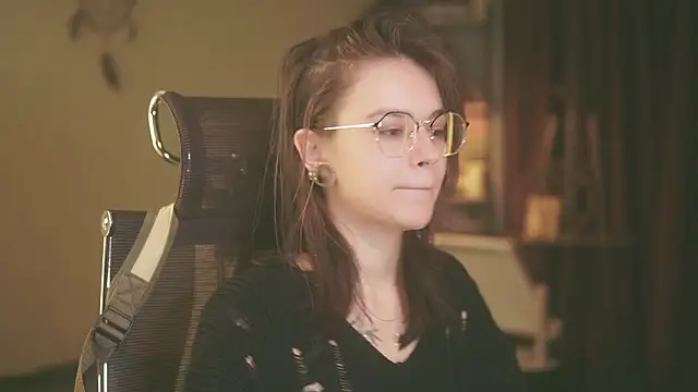 alyssa sweet online show from February 2026 04:46:01 AM