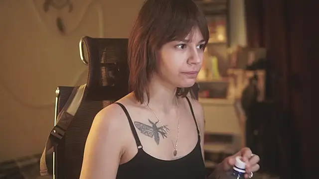 alyssa sweet online show from April 2026 05:03:01 AM