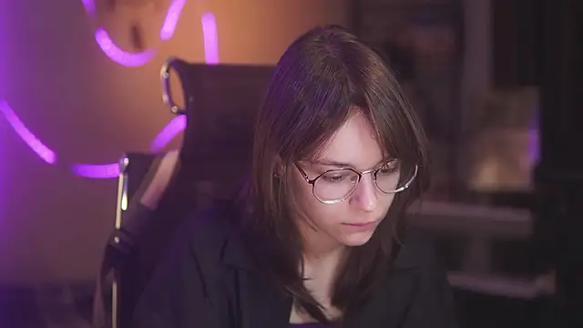 alyssa sweet online show from March 2026 04:42:02 AM