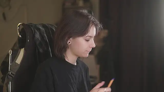 alyssa sweet online show from April 2026 04:47:01 AM