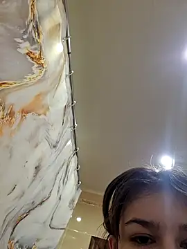 alyssa sweet online show from December 2025 07:03:01 AM