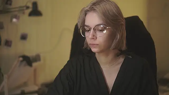alyssa sweet online show from May 2026 05:38:02 AM