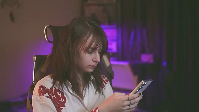 alyssa sweet online show from February 2026 01:45:01 AM