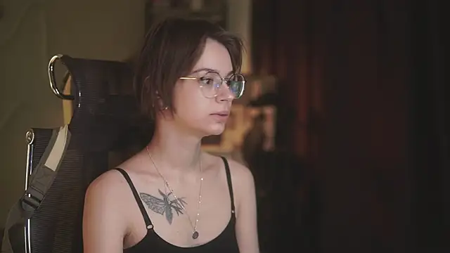 alyssa sweet online show from April 2026 02:51:02 AM