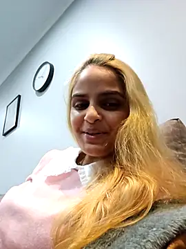 DirtySnowball69 online show from October 2025 03:34:01 PM