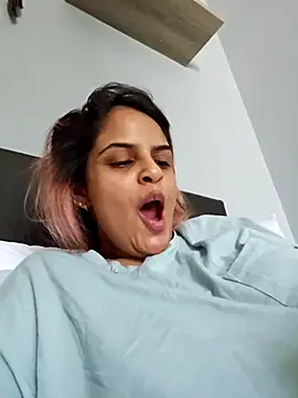 DirtySnowball69 online show from April 2026 07:26:02 AM