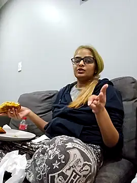 DirtySnowball69 online show from September 2025 03:56:01 PM