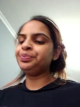 DirtySnowball69 online show from April 2026 10:00:01 AM