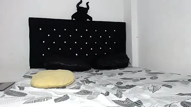 Snapshot of venuz_mendoza20 chatting on January 2026 10:18:01 AM venuz mendoza20 online show from January 2026 10:18:01 AM