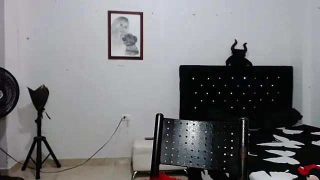 venuz mendoza20 online show from October 2025 01:34:01 PM