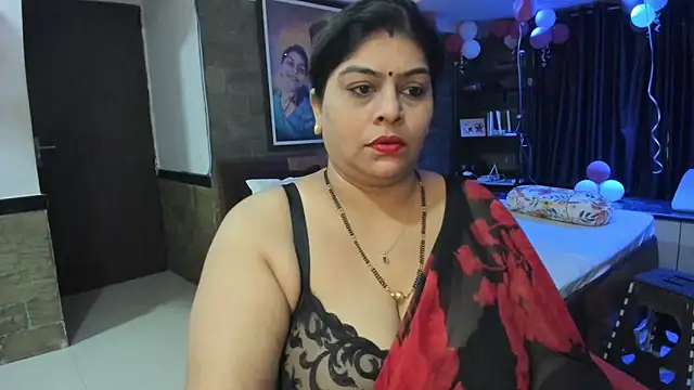Snapshot of tarivishu23 chatting on February 2025 01:22:01 PM tarivishu23 online show from February 2025 01:22:01 PM