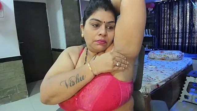 Snapshot of tarivishu23 chatting on February 2025 03:02:02 AM tarivishu23 online show from February 2025 03:02:02 AM
